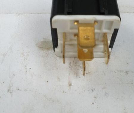 64679 - 5 prong 30amp relay